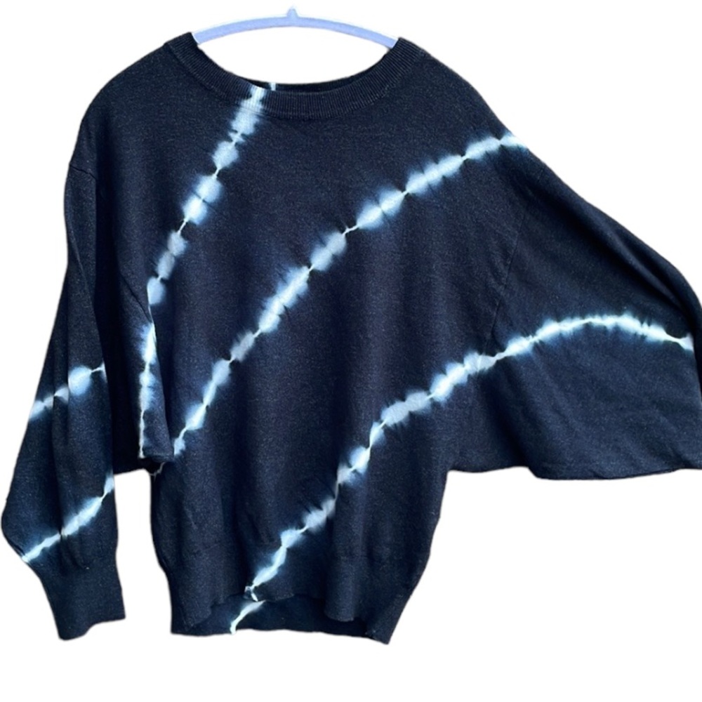 Tie Dye Crewneck Pullover NWT SO SOFT